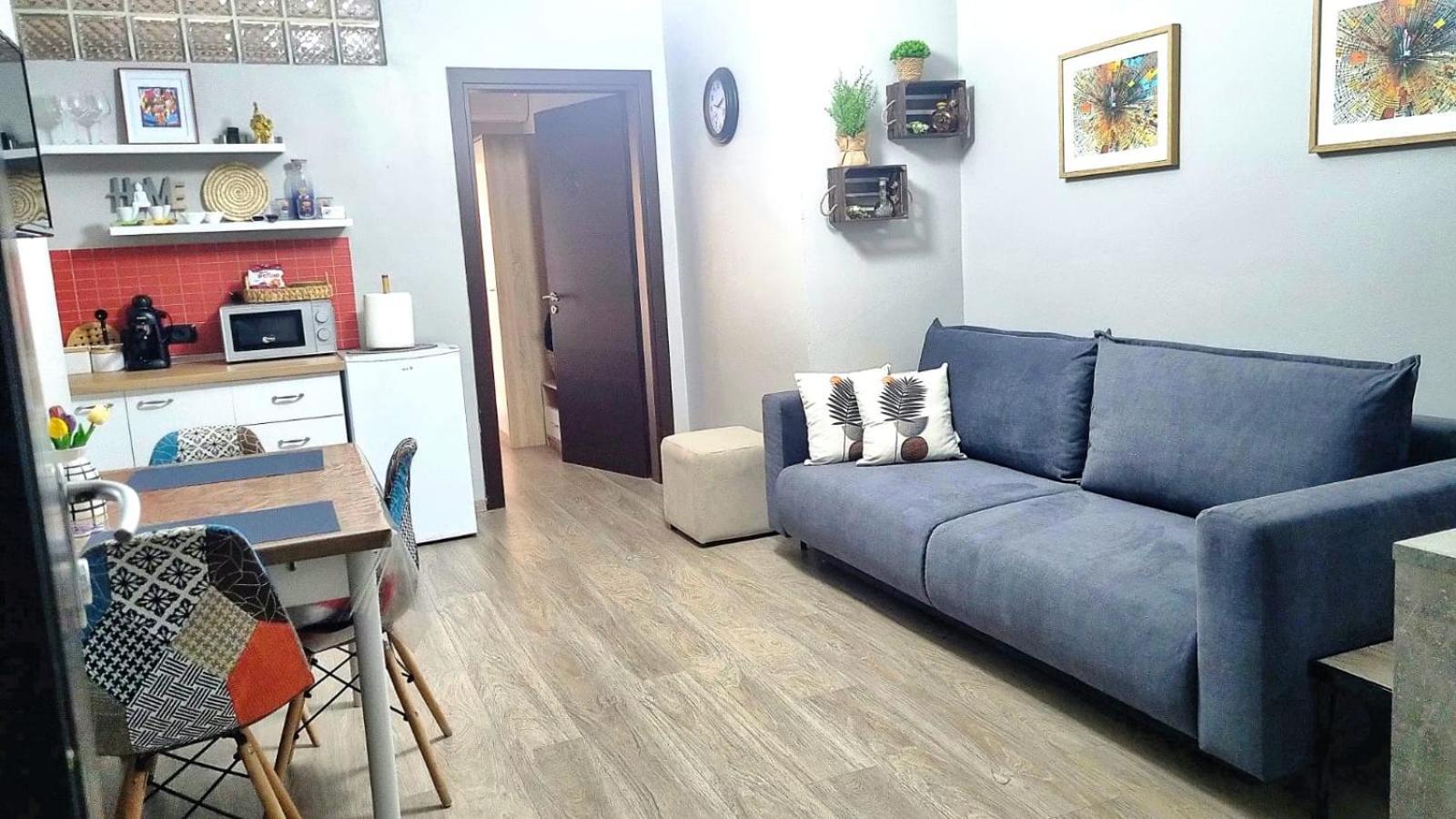Nevila'S Apartment Tirana Kültér fotó