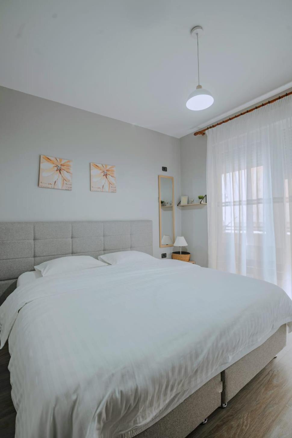 Nevila'S Apartment Tirana Kültér fotó